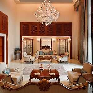 Royal Suite direct access to Club Lounge
